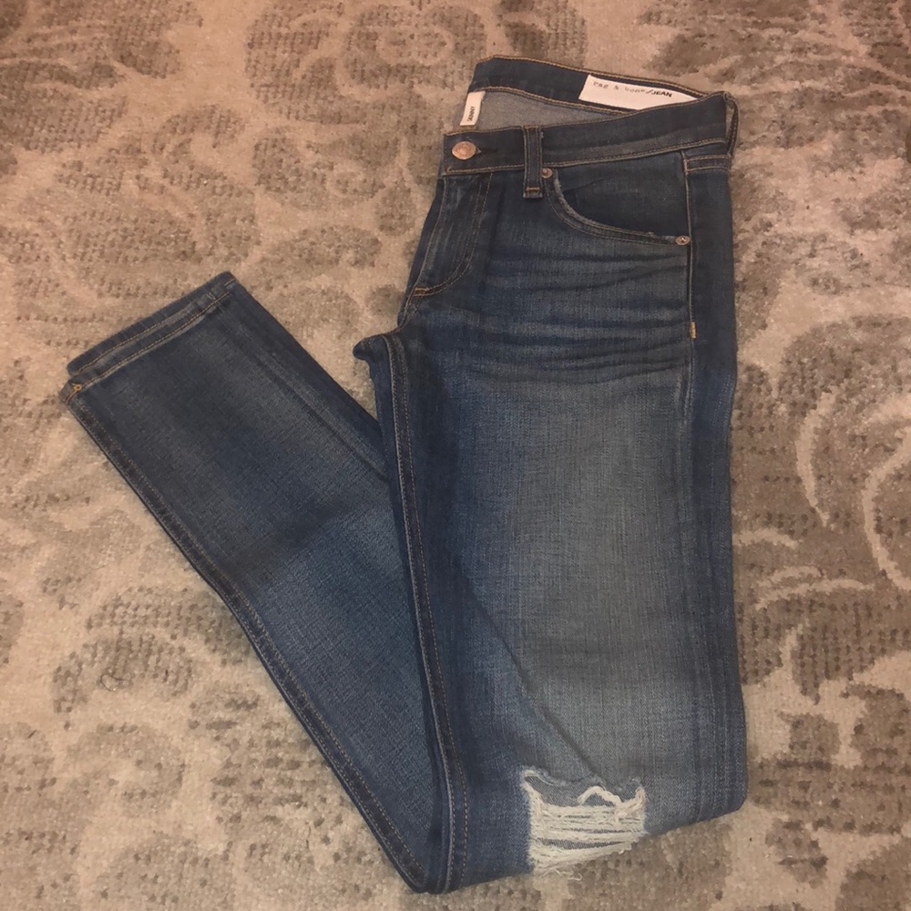 NWOT Rag and Bone Skinny Distressed Jeans Sz 24